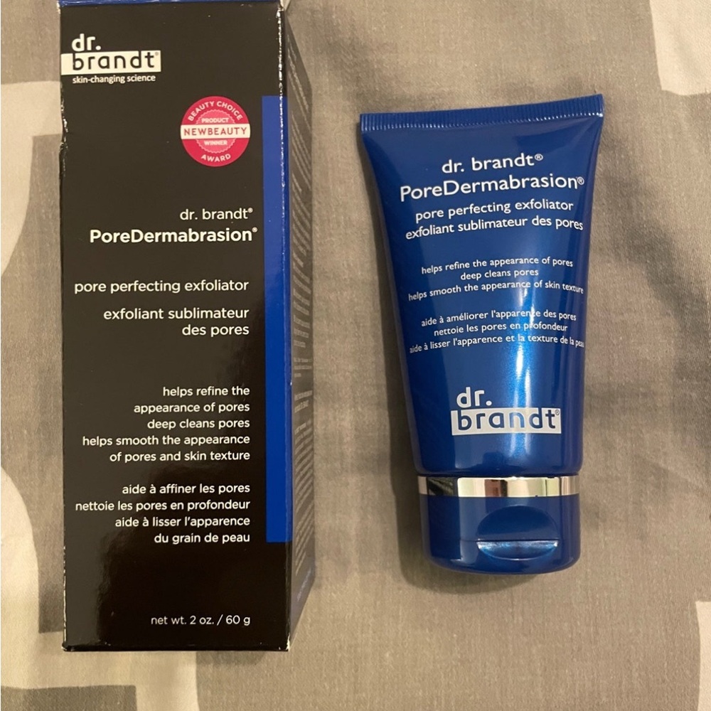 Dr. Brandt PoreDermabrasion in Blue Tube